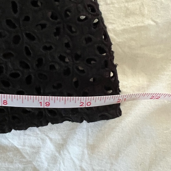 NWOT JCrew black eyelet blouse / top with built in camisole - size 6 - Picture 3 of 7